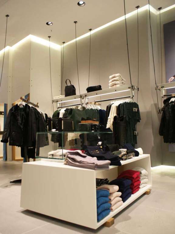 French Connection Store, Berlin